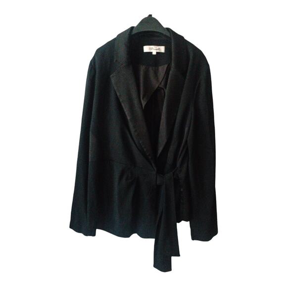 Flawed DVF  Lana Satin-Crepe Faux-Wrap Top 14 - Picture 6 of 9